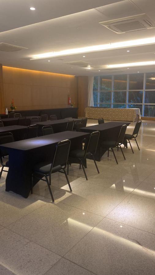 Tryp By Wyndham Brasilia Nacoes Hotell Exteriör bild
