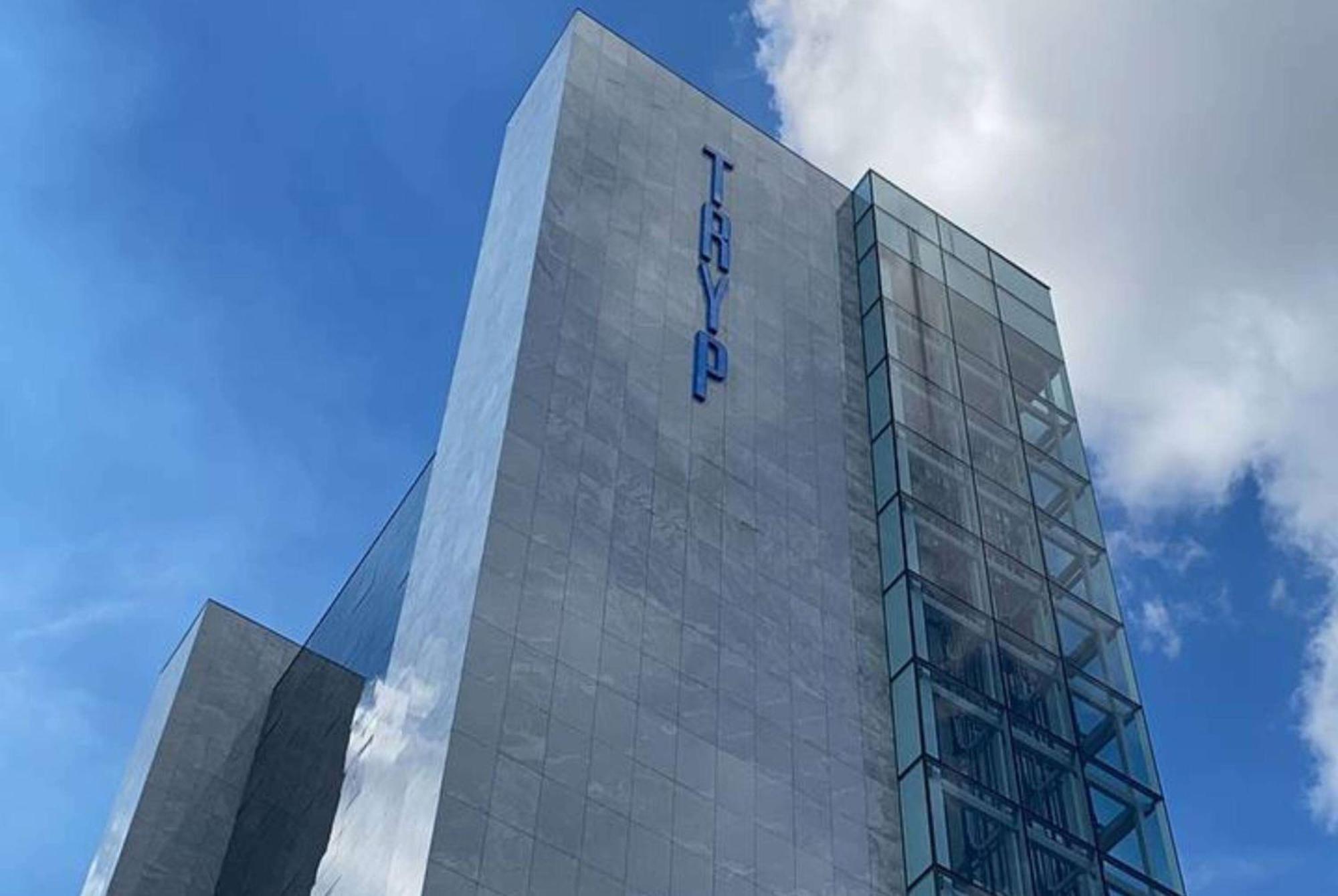 Tryp By Wyndham Brasilia Nacoes Hotell Exteriör bild