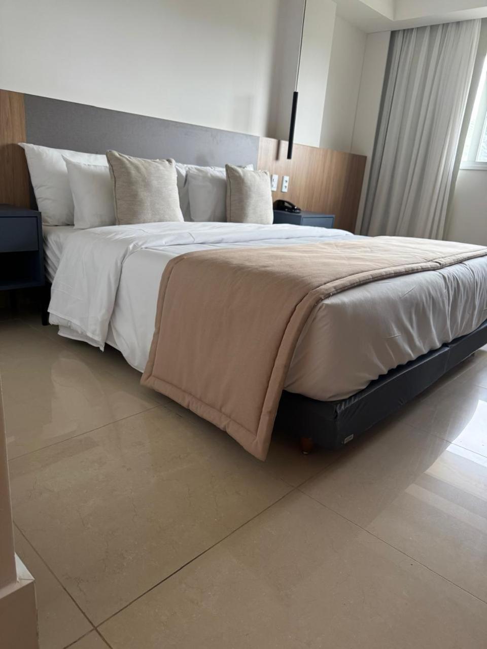 Tryp By Wyndham Brasilia Nacoes Hotell Exteriör bild